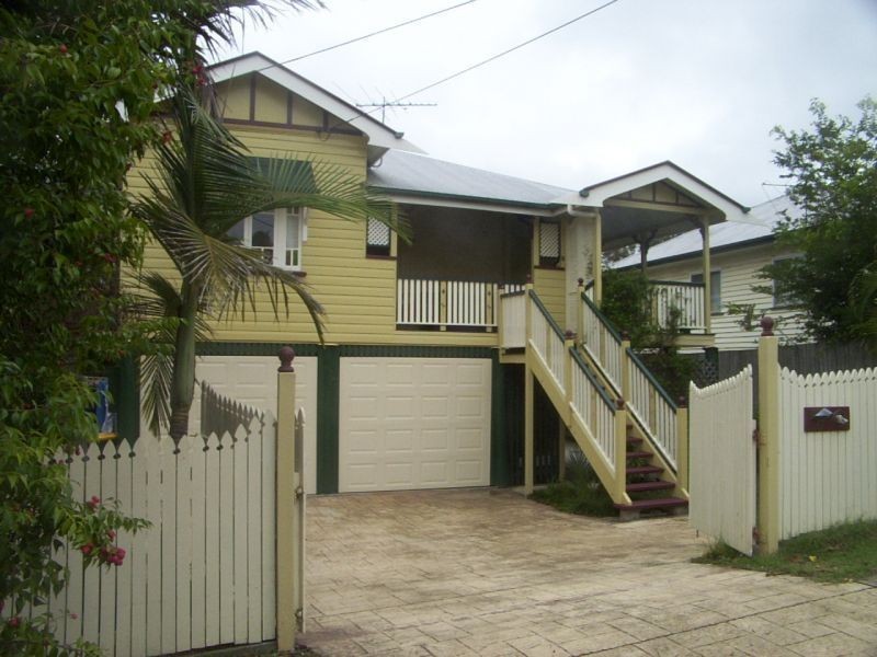 17 Laurier Street, Annerley QLD 4103