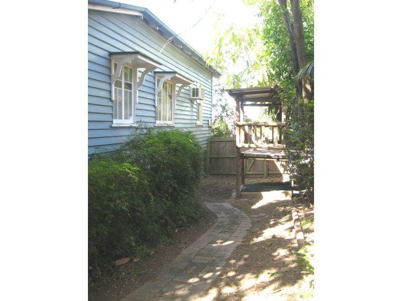 74 Colston Road, Grange QLD 4051