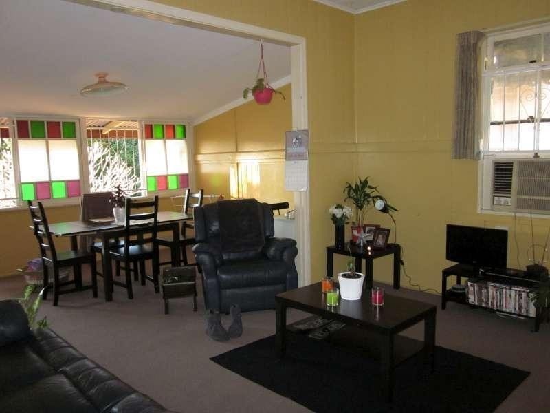 33 Gordon Street, Milton QLD 4064