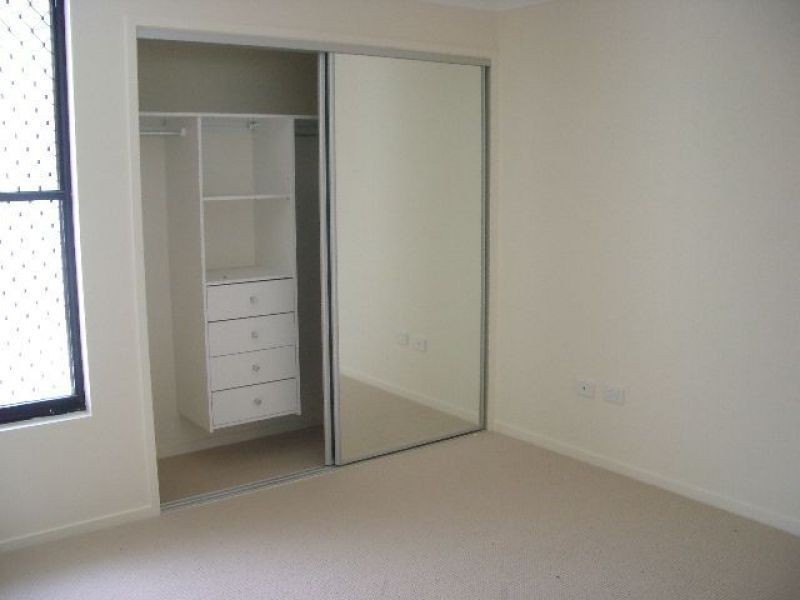 7/8 Catherine Street, Woolloongabba QLD 4102