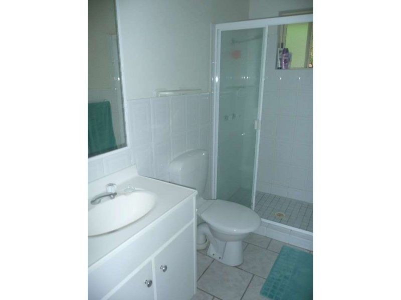 12/120 Pembroke Road, Coorparoo QLD 4151