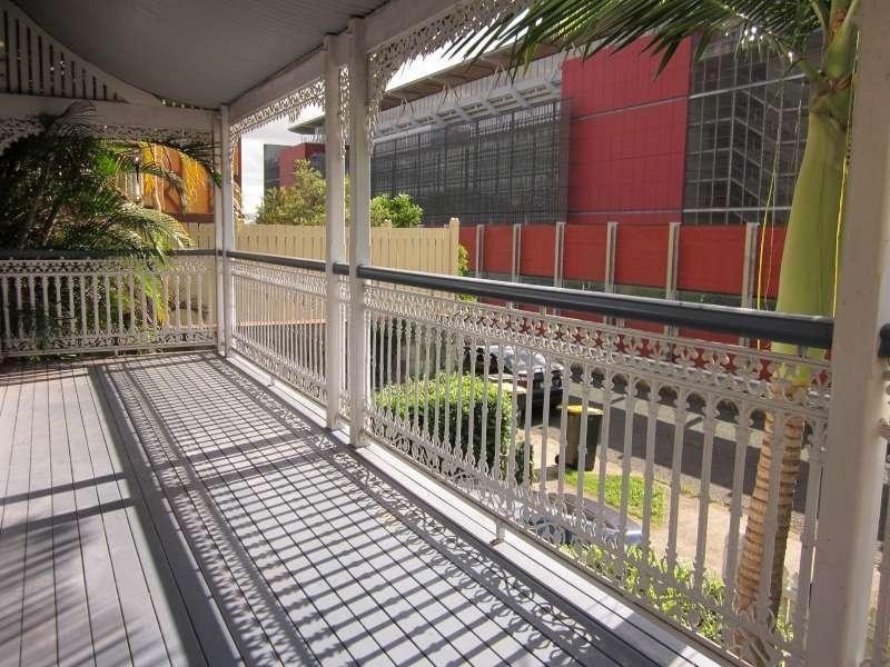 105 Hale Street, Petrie Terrace QLD 4000