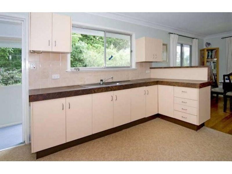 32 Long Street, Camp Hill QLD 4152