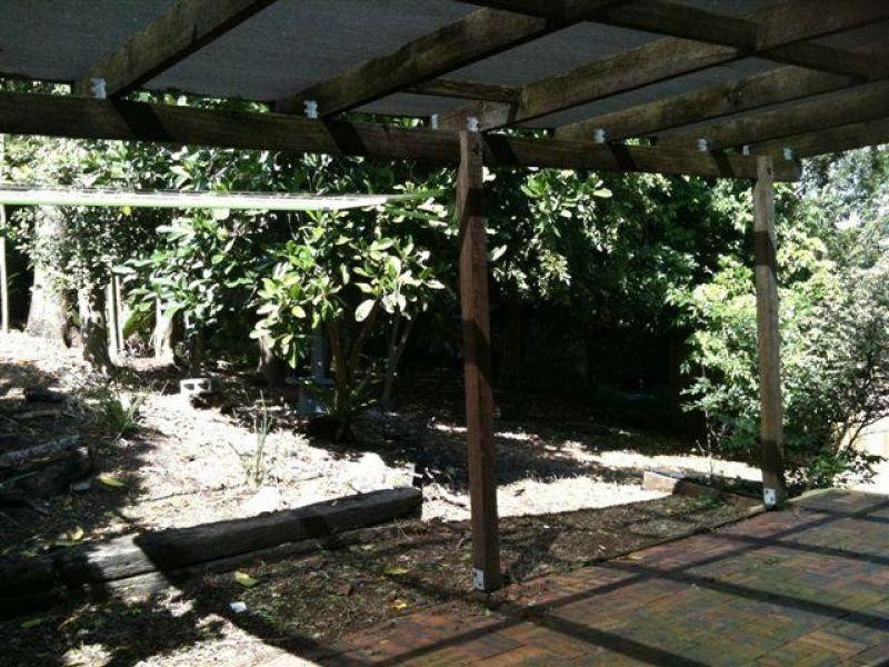 32 Long Street, Camp Hill QLD 4152