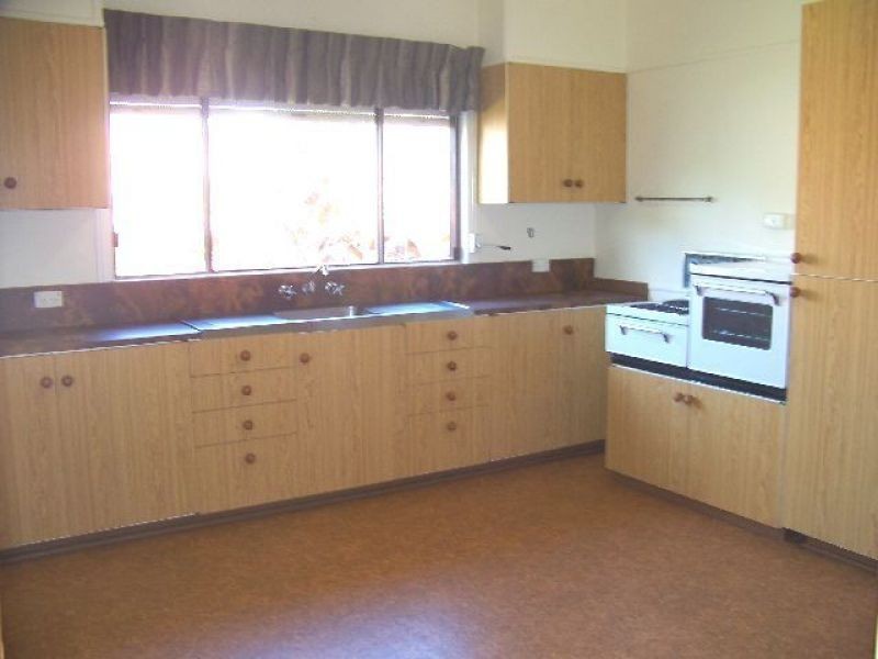 10 Bayview Street, Stafford Heights QLD 4053