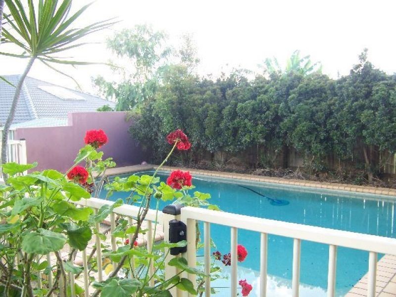 24 Glenwood Place, Moggill QLD 4070