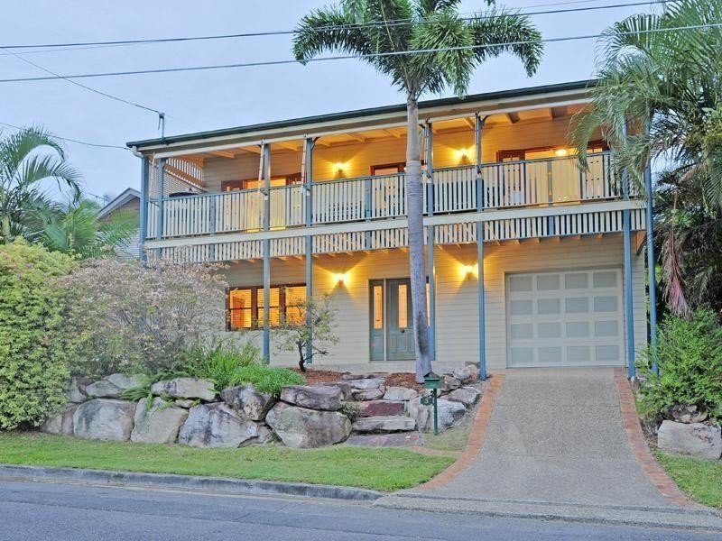 3 Macrossan Lane, Norman Park QLD 4170