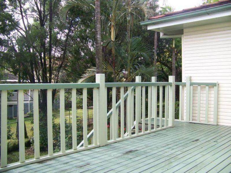 102 Niven Street, Stafford Heights QLD 4053