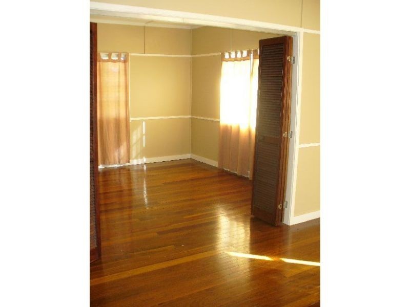 19 Chesney Street, Carina QLD 4152