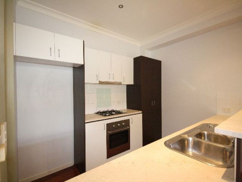 11/16 Park Street, Hawthorne QLD 4171