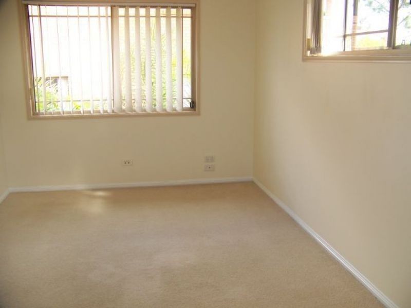 85 Oakleaf Street, Eight Mile Plains QLD 4113