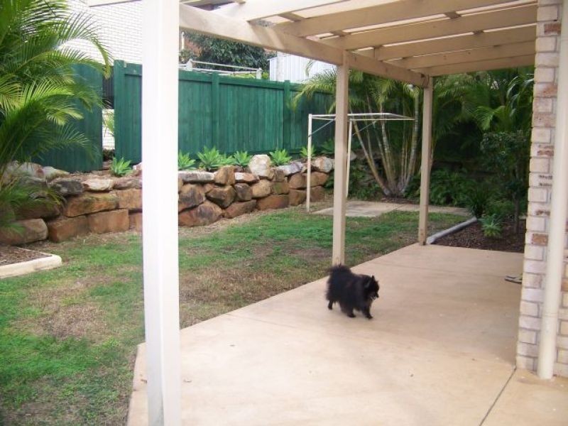 85 Oakleaf Street, Eight Mile Plains QLD 4113