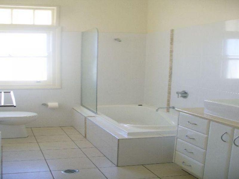 129 Belgrave Street, Morningside QLD 4170