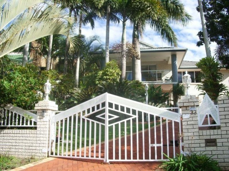 33 Canter Street, Mansfield QLD 4122