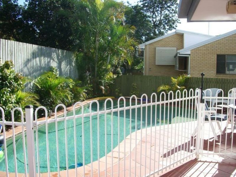 33 Canter Street, Mansfield QLD 4122