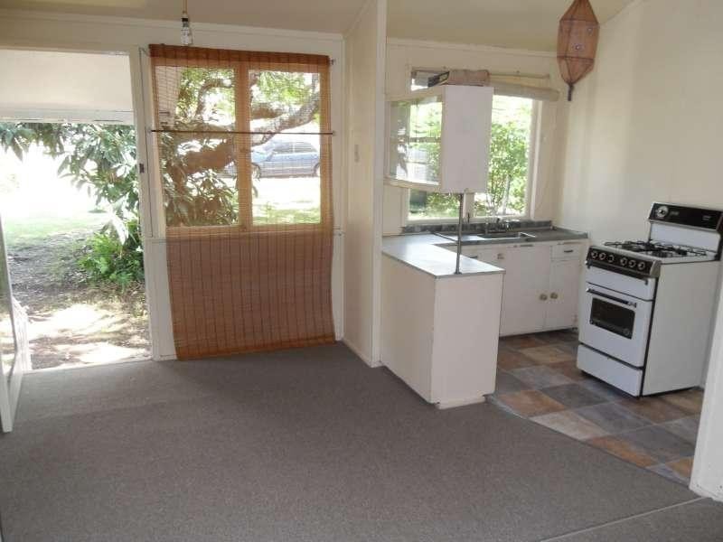 2/26 Usher Street, Indooroopilly QLD 4068