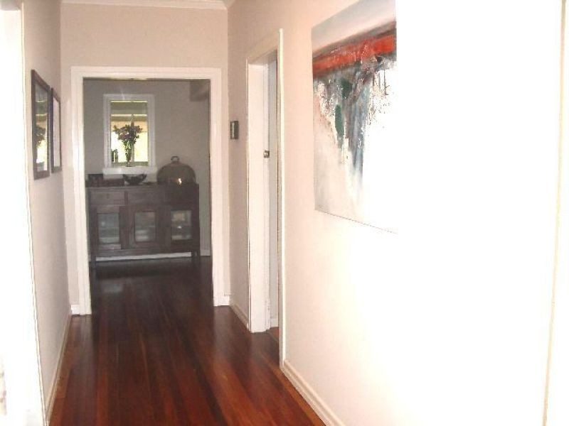 13 Orient Road, Yeronga QLD 4104