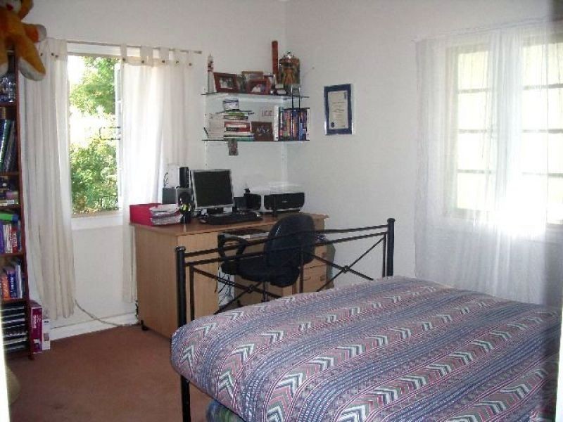 13 Orient Road, Yeronga QLD 4104