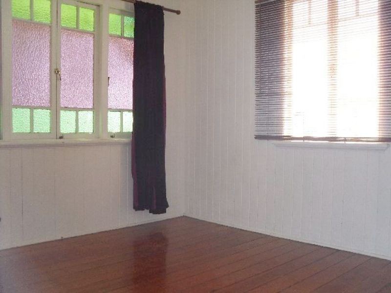 291 Wynnum Road, Norman Park QLD 4170