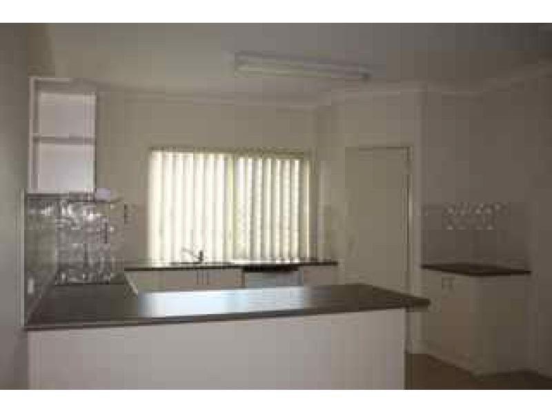 10 Macrusser Circuit, Warner QLD 4500