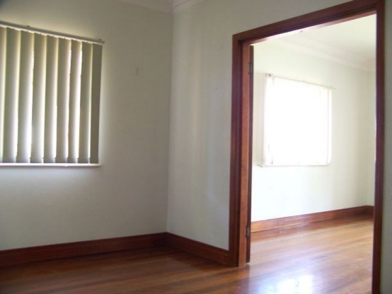 33 Dorset Street, Ashgrove QLD 4060