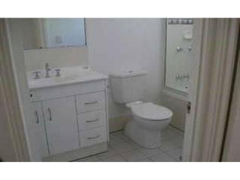 1/30 Tamar Street, Annerley QLD 4103