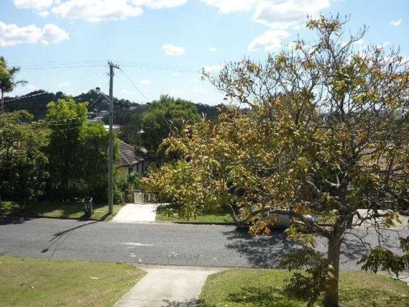 136 Lutzow Street, Tarragindi QLD 4121