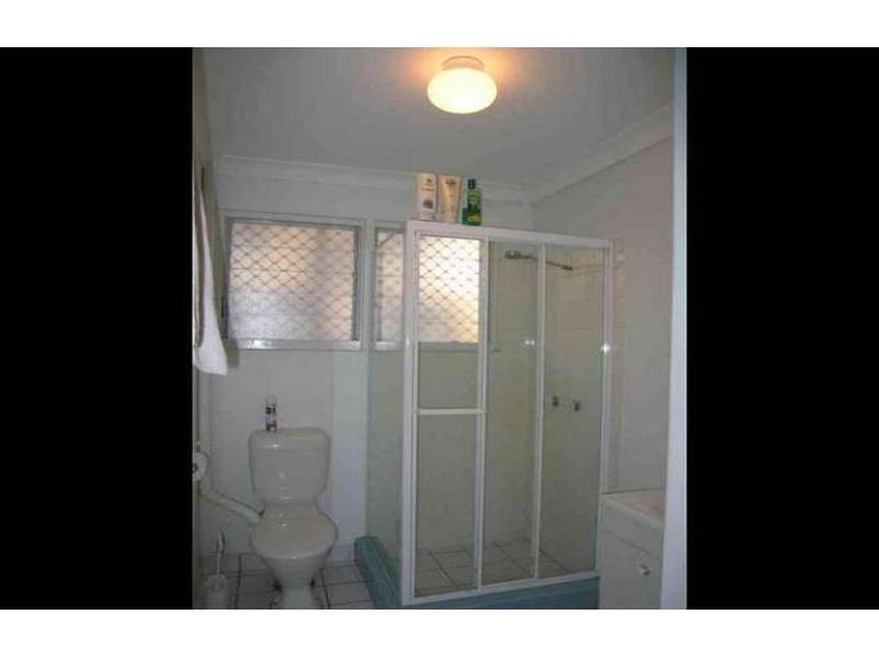 1/136 Waterton Street, Annerley QLD 4103