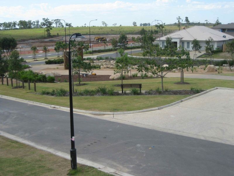 3 Lester Place, North Lakes QLD 4509