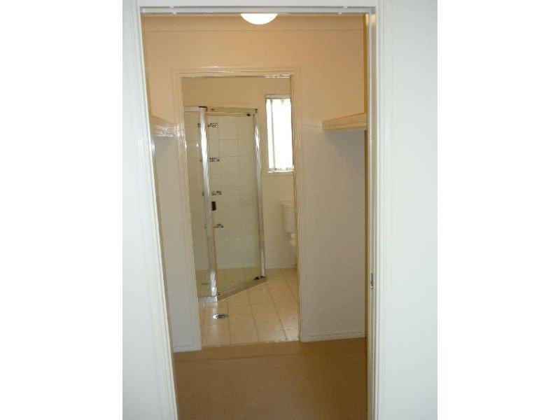 4 Gatsby Court, Kallangur QLD 4503