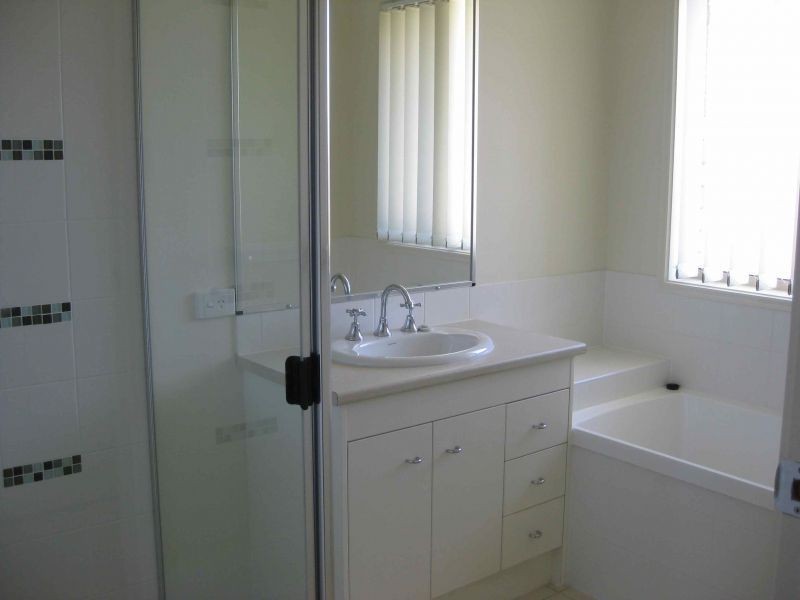 1 Eve Court, Kallangur QLD 4503