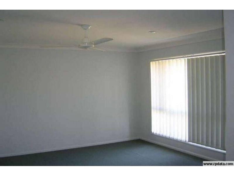 3 Hawthorne Street, Forest Lake QLD 4078