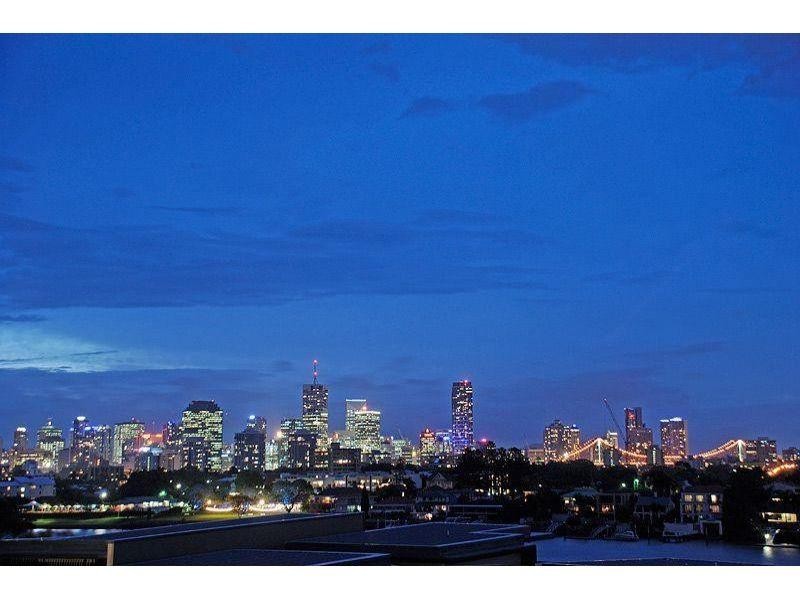 324/90 Wynnum Road, Norman Park QLD 4170