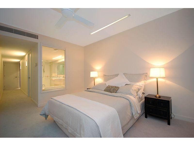 324/90 Wynnum Road, Norman Park QLD 4170