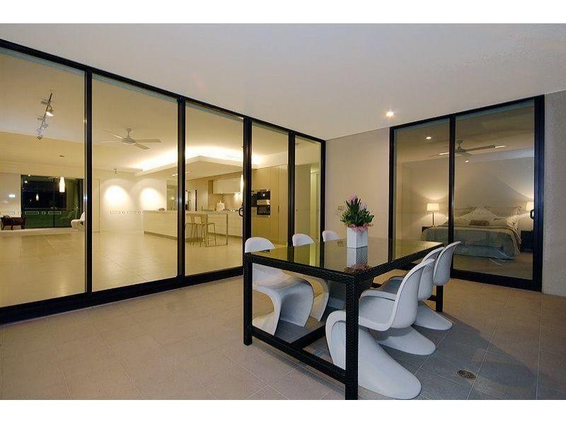 324/90 Wynnum Road, Norman Park QLD 4170