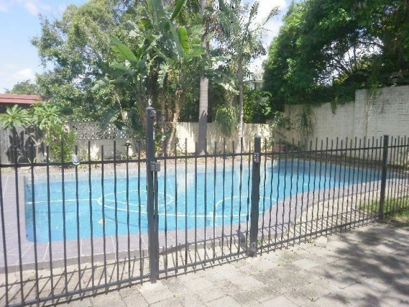 897 Cavendish Road, Mount Gravatt East QLD 4122