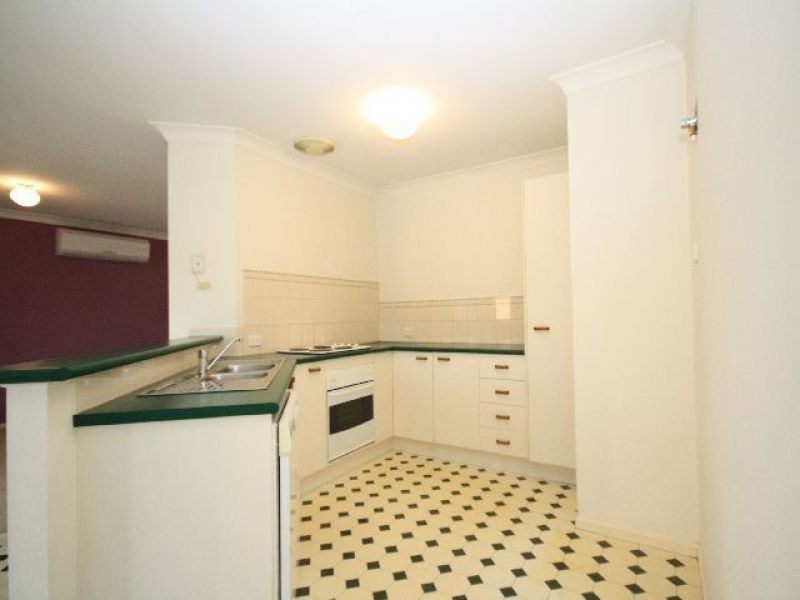 14 Chesterfield Crescent, Wellington Point QLD 4160