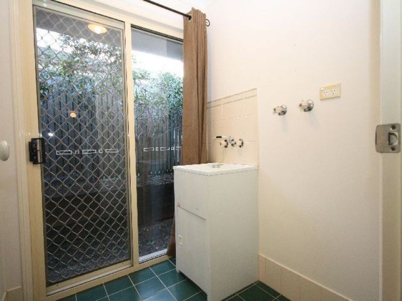 14 Chesterfield Crescent, Wellington Point QLD 4160