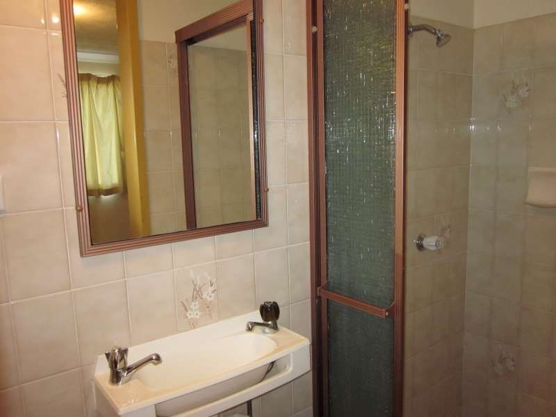 1/2 Terrace Street, Newmarket QLD 4051