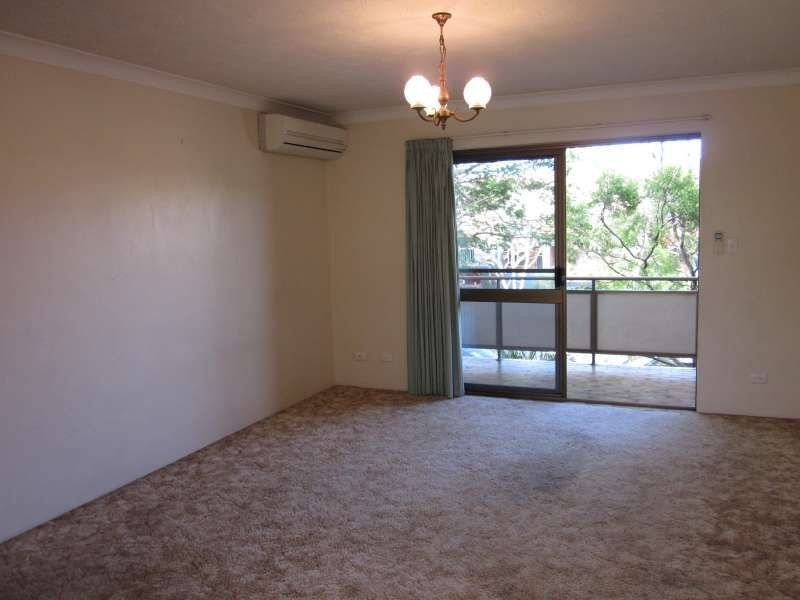 1/2 Terrace Street, Newmarket QLD 4051