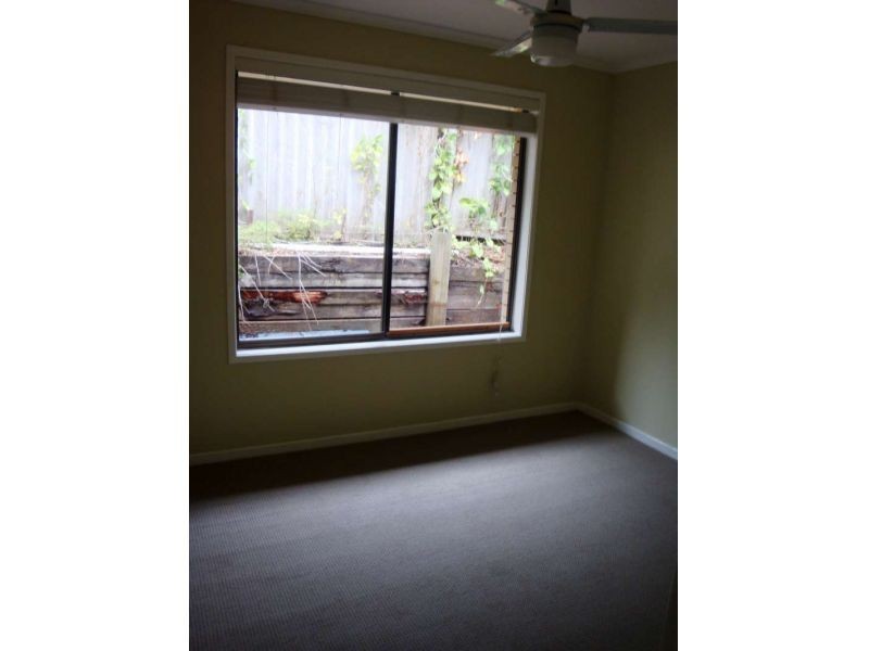 9 Eacham Street, Petrie QLD 4502