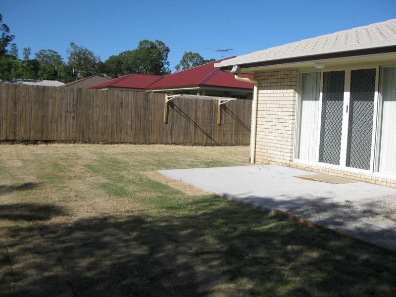 2/11 Bishop Court, Lawnton QLD 4501