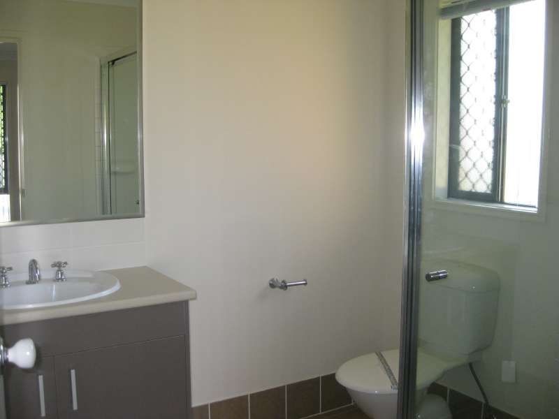 2 Coman Street South n/a, Rothwell QLD 4022