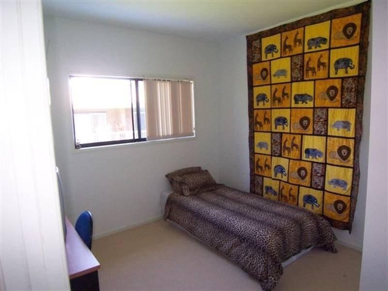 9, 180 Mein Street, Scarborough QLD 4020