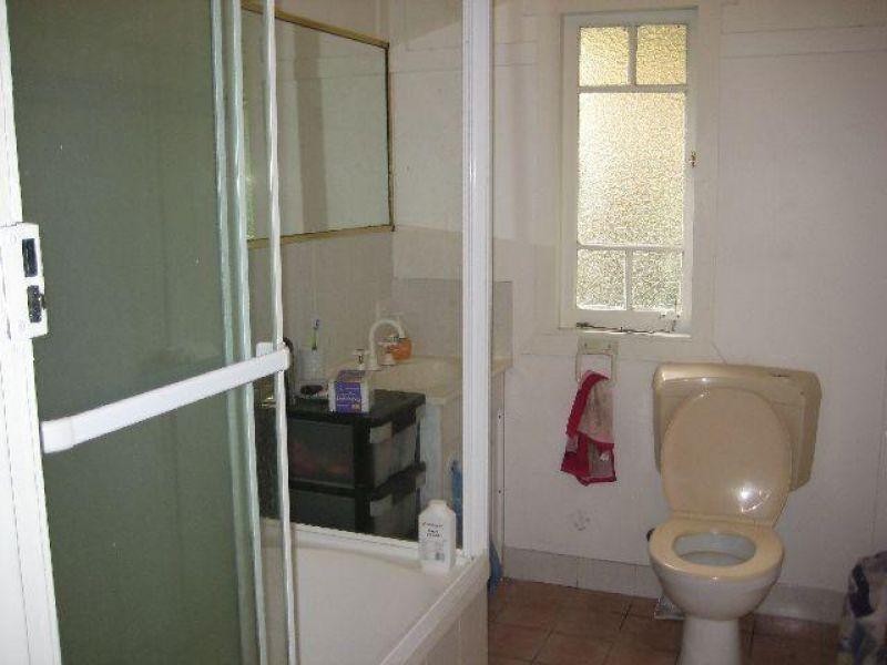 7 West Street, Coorparoo QLD 4151