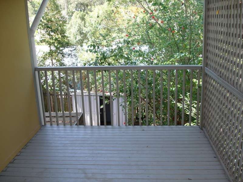 178 Hawken Drive, St Lucia QLD 4067