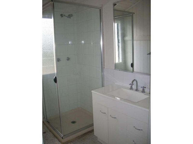 62 Rutland Street, Coorparoo QLD 4151