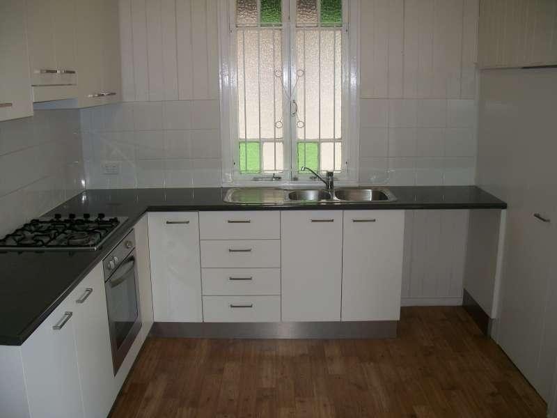 62 Rutland Street, Coorparoo QLD 4151