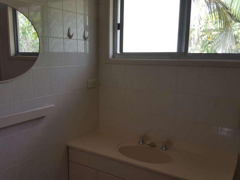 94 Highland Terrace, St Lucia QLD 4067