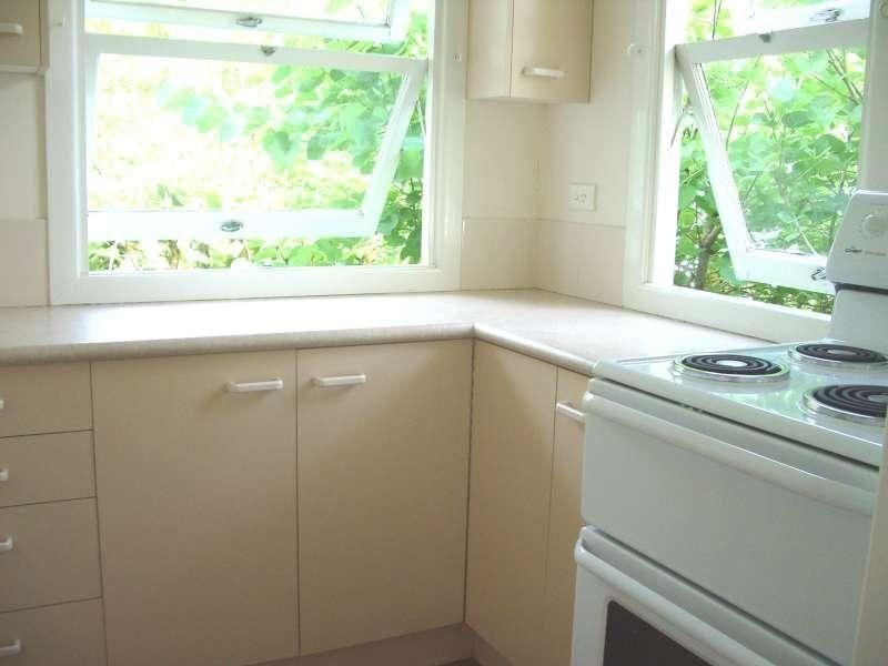 94 Highland Terrace, St Lucia QLD 4067